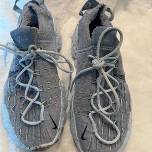 Nike powder blue space hippie ‘04